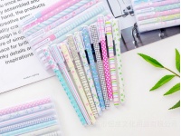Długopisy żelowe KOLOROWE z zatyczkami kpl 10 szt w plastikowym etui 16x10 cm 