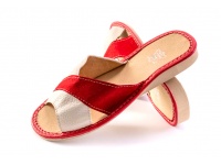 Pantofle, klapki, kapcie damskie kremowe z czerwonymi paskami, z wycięciem 36-41 (84B01) - 1 para
