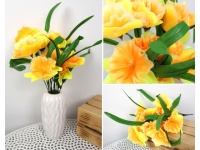 ŻONKIL bukiet wys. 40 cm 12 kwiatów główka 12 cm z długimi listkami żółto-pomarańczowy