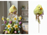 Dekoracja wielkanocna KURCZAK z kwiatkami na piku 34x12x6 cm