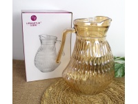 Dzbanek szklany 1730 ml z plastikową pokrywką tłoczony wzór w łezki 23x11 cm KOLOR BURSZTYNU