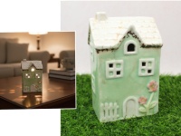 Figurka ceramiczna DOMEK LED 15x10z6,5 cm MIĘTOWY
