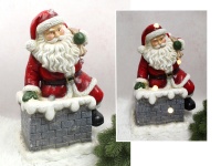 Figurka ceramiczna LED MIKOŁAJ w kominie 40x24x22,5 cm