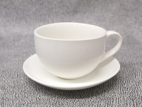 Filiżanka ceramiczna 300ml z podstawkiem 14,5 cm BIAŁA