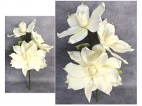 Kwiat piankowy MAGNOLIA wys. 80 cm (3 kwiaty 30-38 cm) ECRU