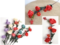 Kwiat RÓŻA, ZŁOCIEŃ wys. 65 cm (4 kwiaty piankowe 7x4,5 cm) MIX KOLOR