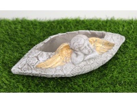 Osłonka betonowa ANIOŁ ZE ZŁOTYMI SKRZYDŁAMI 30x15x10 cm BEŻOWA