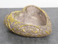 Osłonka betonowa SERCE Z WZOREM 19x19x7,5 cm BRĄZOWO-ZŁOTE