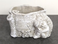 Osłonka betonowa ŚPIĄCY ANIOŁ 17x11,5x9,5 cm SZARA