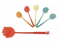 Packa, łapka na muchy z drapaczką RĄCZKA 46x12 cm - mix kolor