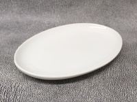 Półmisek, talerz ceramiczny OWALNY 30x20x3,5 cm BIAŁY