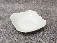 Salaterka, miseczka ceramiczna falowany brzeg 14x4 cm BIAŁA